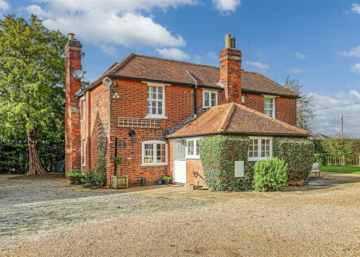 Traditional Red Brick Detached Home For Filming