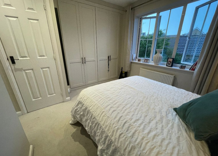 13. Bedroom (Double)