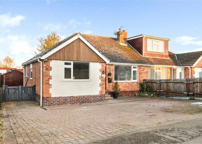 Modern Bungalow For Filming