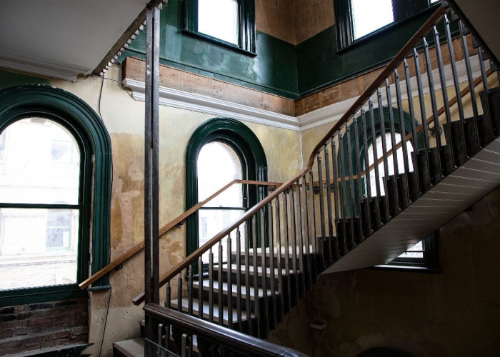 14. Stairway / Staircase