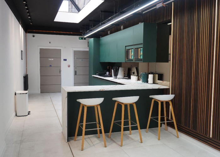 13. Kitchen (2 Kitchens)