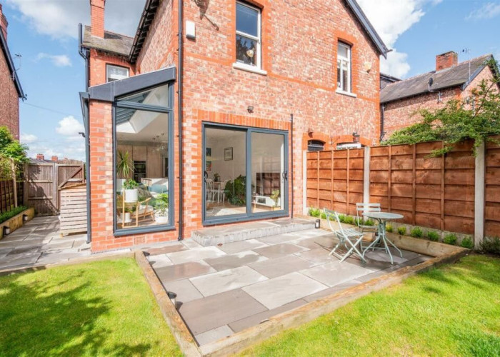 15. Patio / Veranda