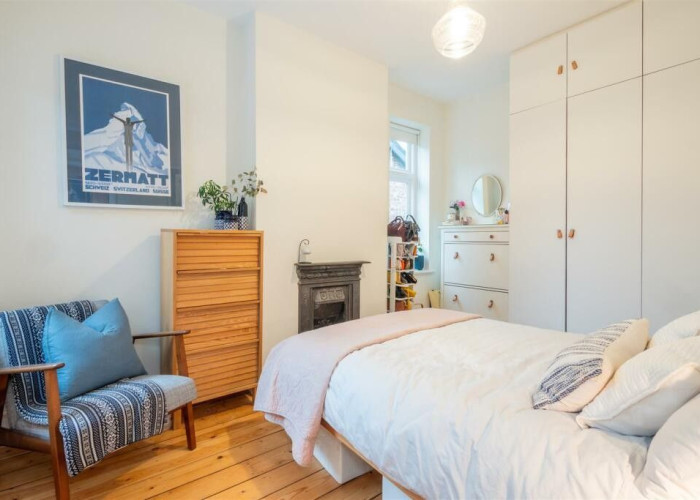 12. Bedroom (Double)