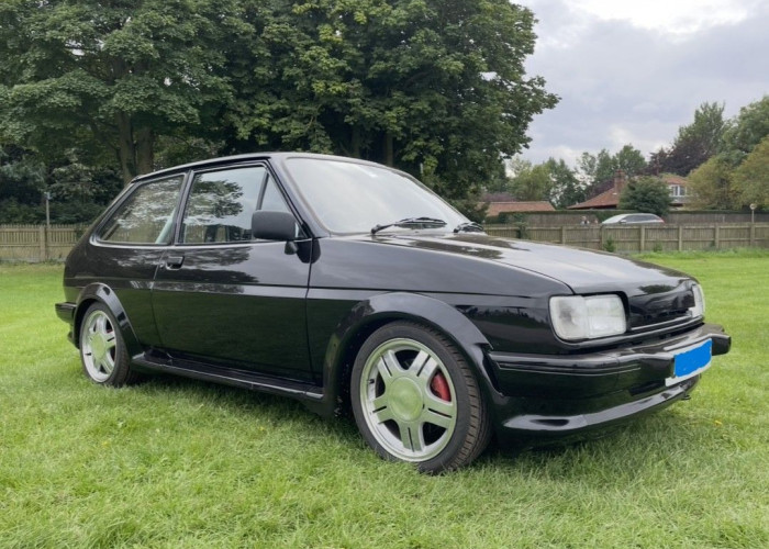 Ford Fiesta XR2 For Filming
