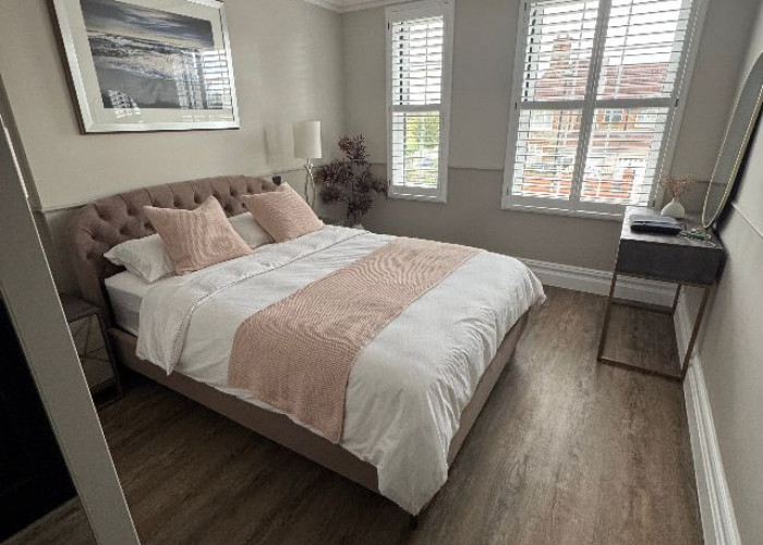 24. Bedroom (Double)