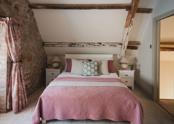 17. Bedroom (Double)