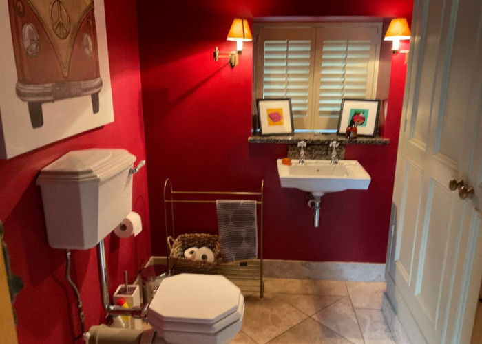 29. Toilet