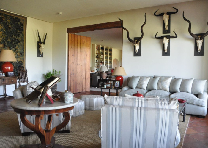 9. Drawing Room