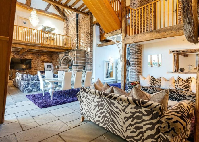 9. Livingroom, Diningroom, Open-plan