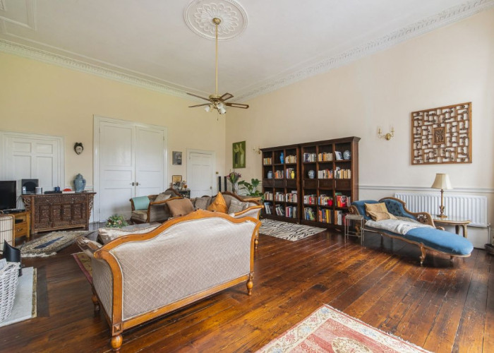 20. Drawing Room