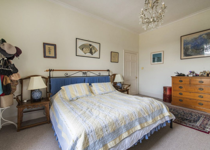 24. Bedroom (Double)
