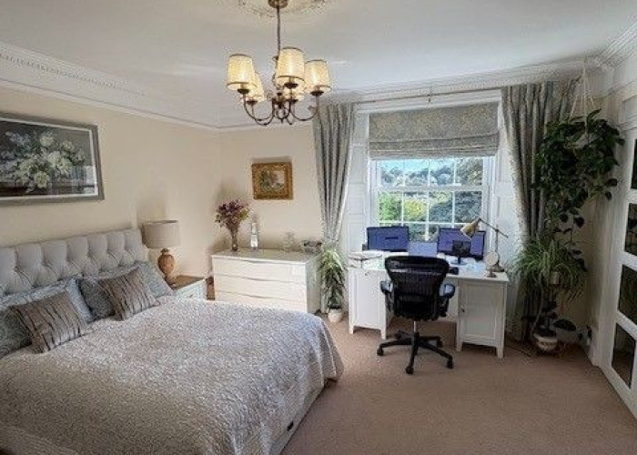 15. Bedroom (Double)