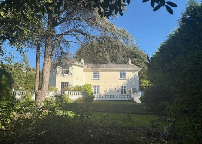 Modern Flat For Filming