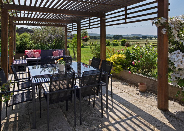 35. Patio / Veranda
