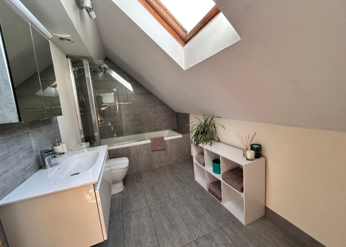 17. Bathroom