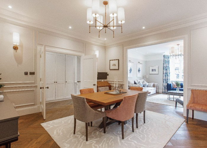 10. Diningroom