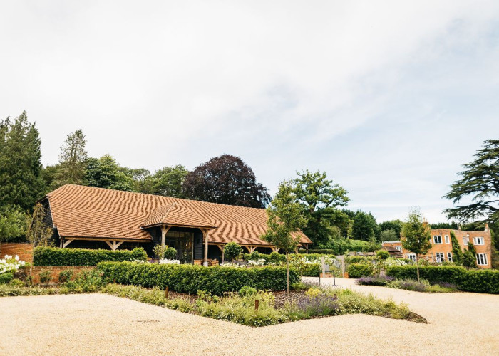 English Oak Barn For Filming