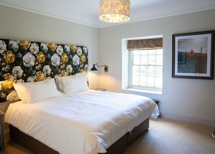 39. Bedroom (Double)