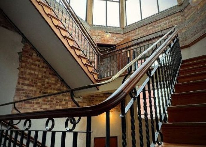 10. Stairway / Staircase