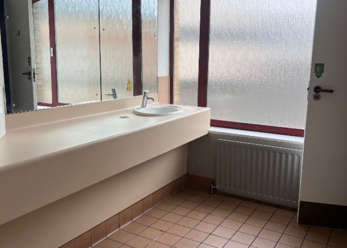 14. Toilet