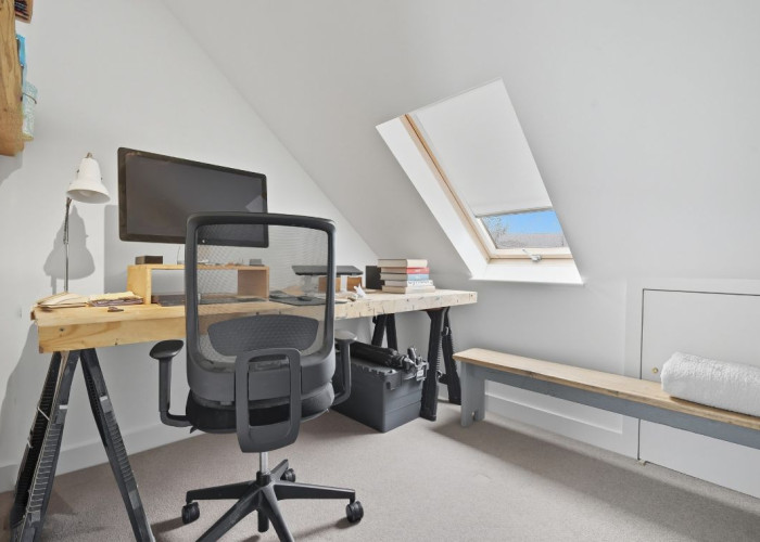 28. Home Office / Study