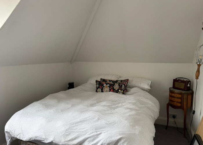 22. Bedroom (Double)