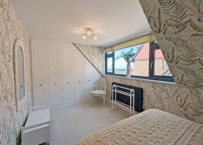 20. Bedroom (Double)