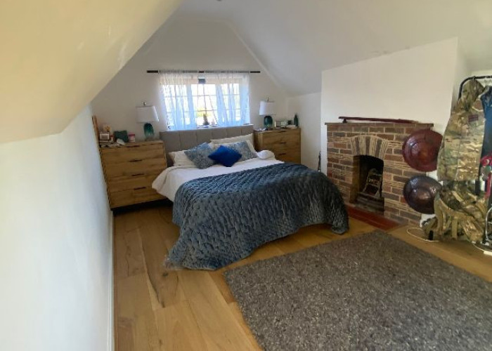 13. Bedroom (Double)