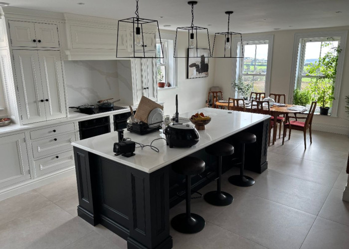 18. Kitchen (With Island), Kitchen (Coloured units), Kitchen (Modern), Kitchen With Table, Kitchen (White units)