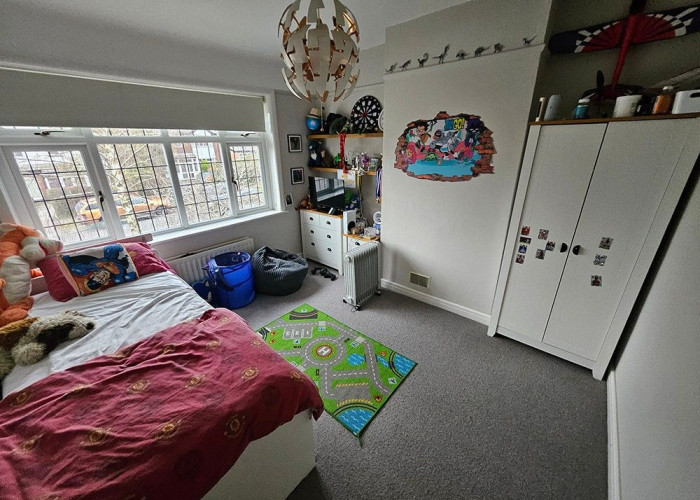 14. Bedroom (Childrens)