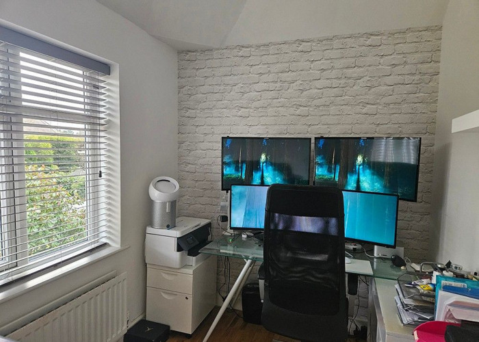 15. Home Office / Study