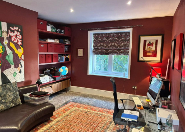 17. Home Office / Study