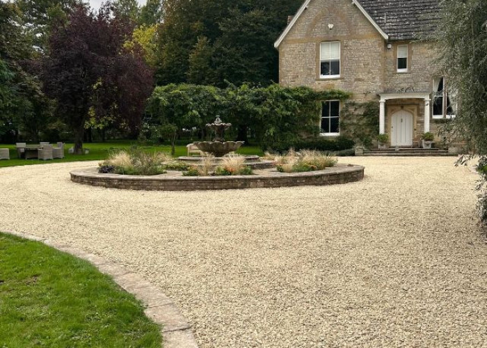 Renovated Rectory With Large Rooms For Filming