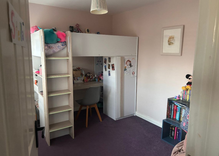 30. Bedroom (Childrens)