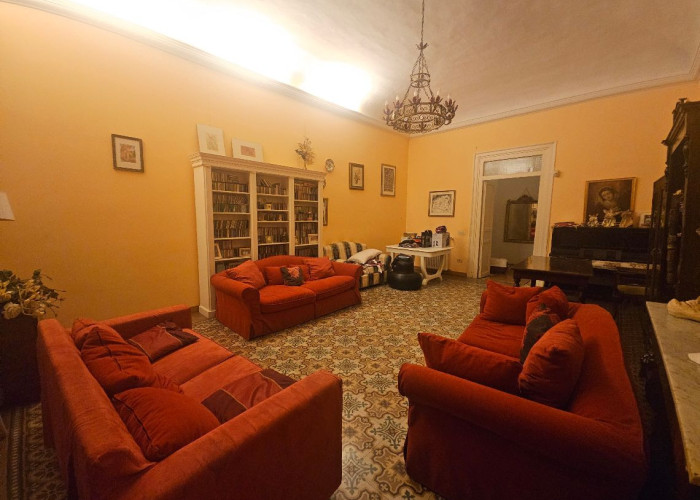 18. Livingroom, Drawing Room