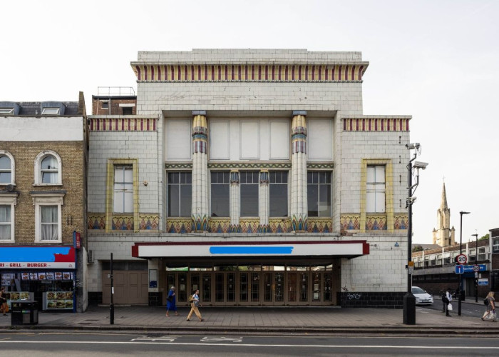 Auditorium Style Venue For Filming