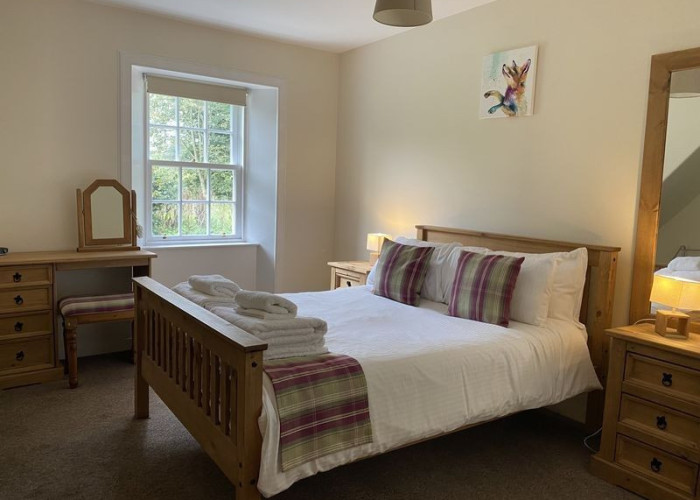 13. Bedroom (Double)