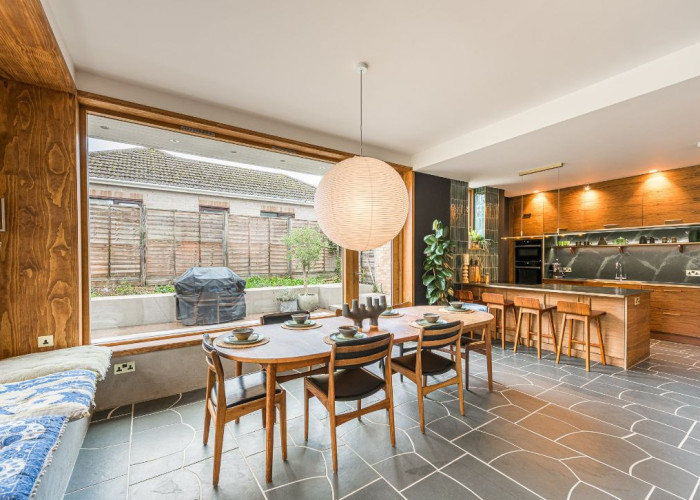 8. Kitchen, Diningroom, Open-plan