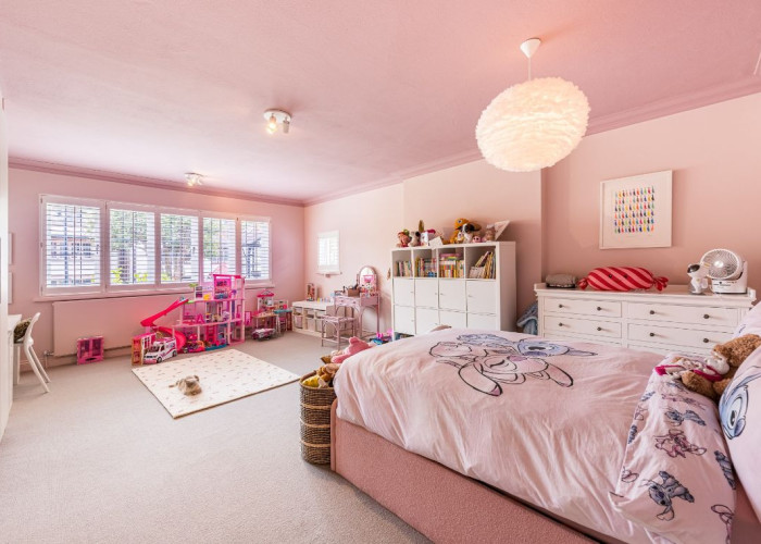 25. Bedroom (Childrens)