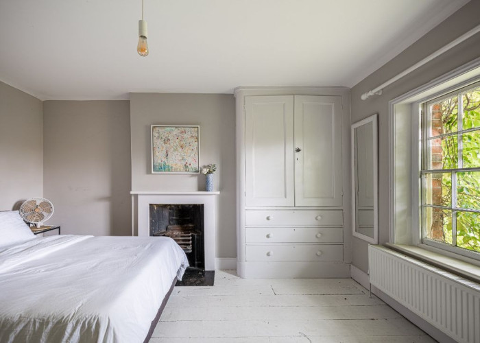 18. Bedroom (Double)