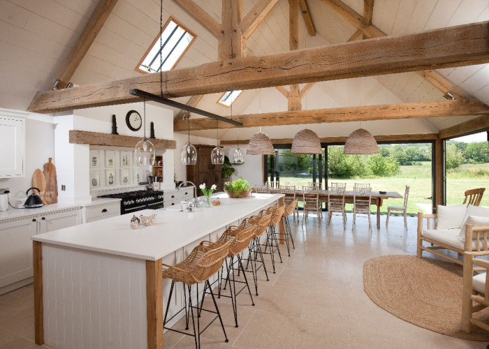 6. Kitchen (With Island), Kitchen (Modern), Kitchen With Table, Kitchen (White units), Kitchen (Gas Hob)