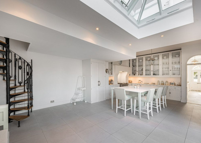 10. Kitchen With Table, Skylight, Staircase (Spiral)