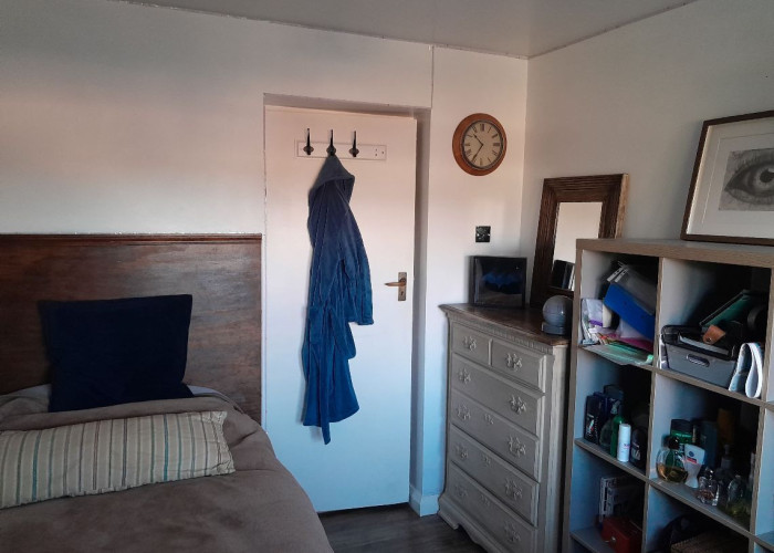 23. Bedroom (Double)