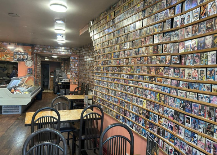 4. Cafe, Coronavirus-Friendly