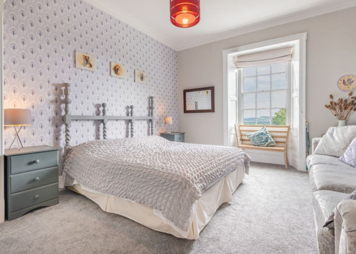 14. Bedroom (Double)