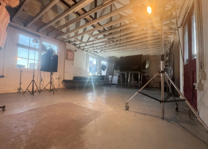 Authentic Industrial Warehouse For Filming