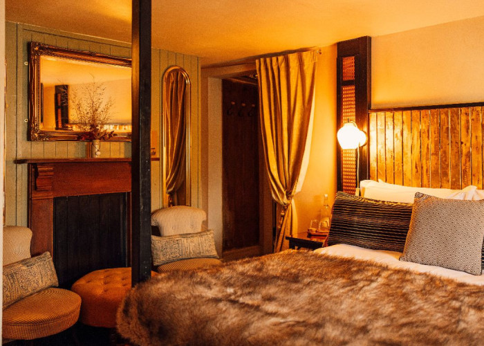 34. Bedroom (Double)