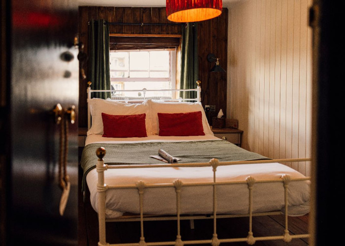 26. Bedroom (Double)