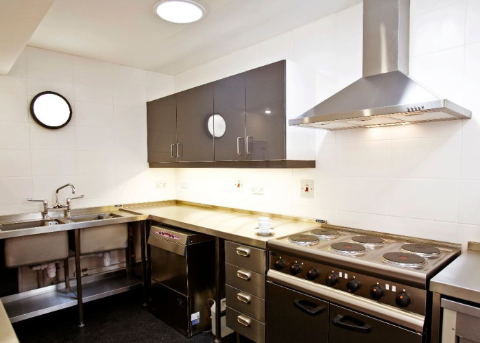 9. Kitchen, Kitchen (Gas Hob)