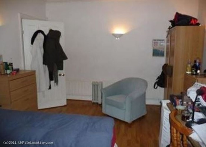 14. Bedroom (Double)